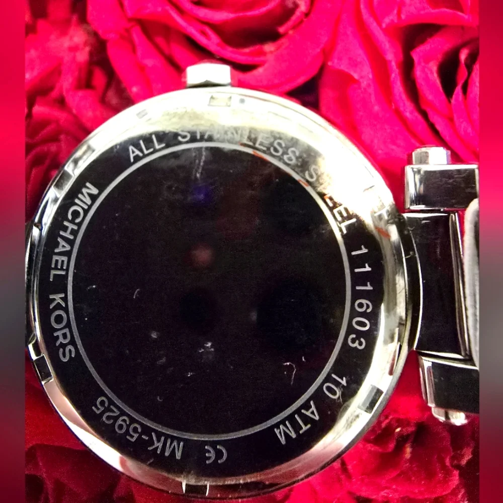 Michael Kors Silver Watch - Picture 7 of 7